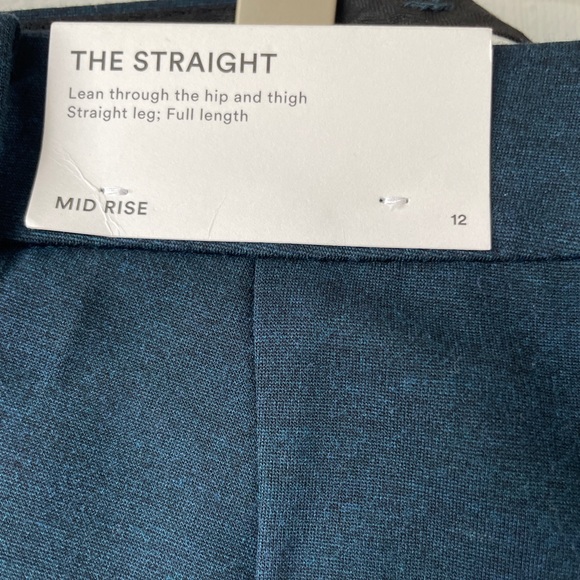 Ann Taylor Straight Pant in Curvy Fit - Picture 4 of 7